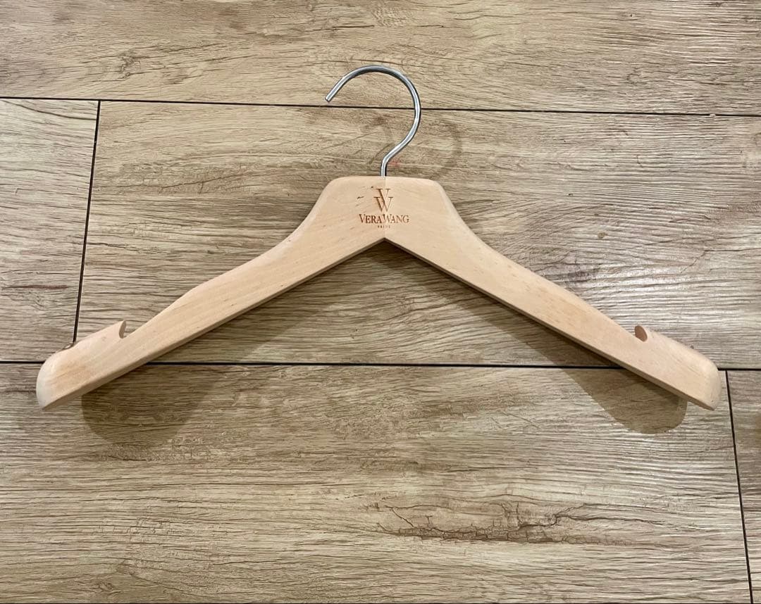 最終値下】定価62,418円 ウエディングケープ＋VERA WANGハンガー付き