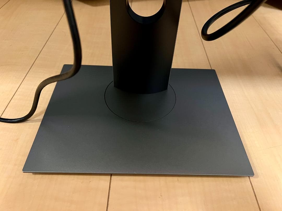 DELL U2720QM 27インチ4Kモニター 付属品完備