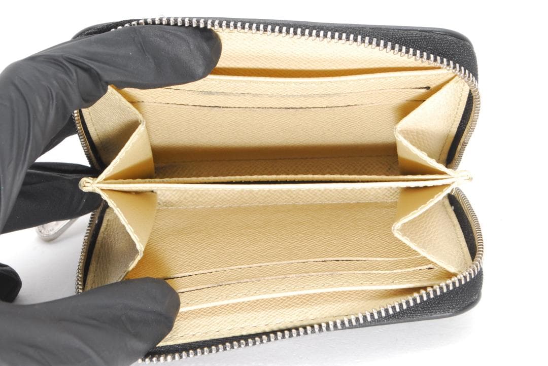 Louis Vuitton モノグラム・イリュージョン コンパクトウォレット