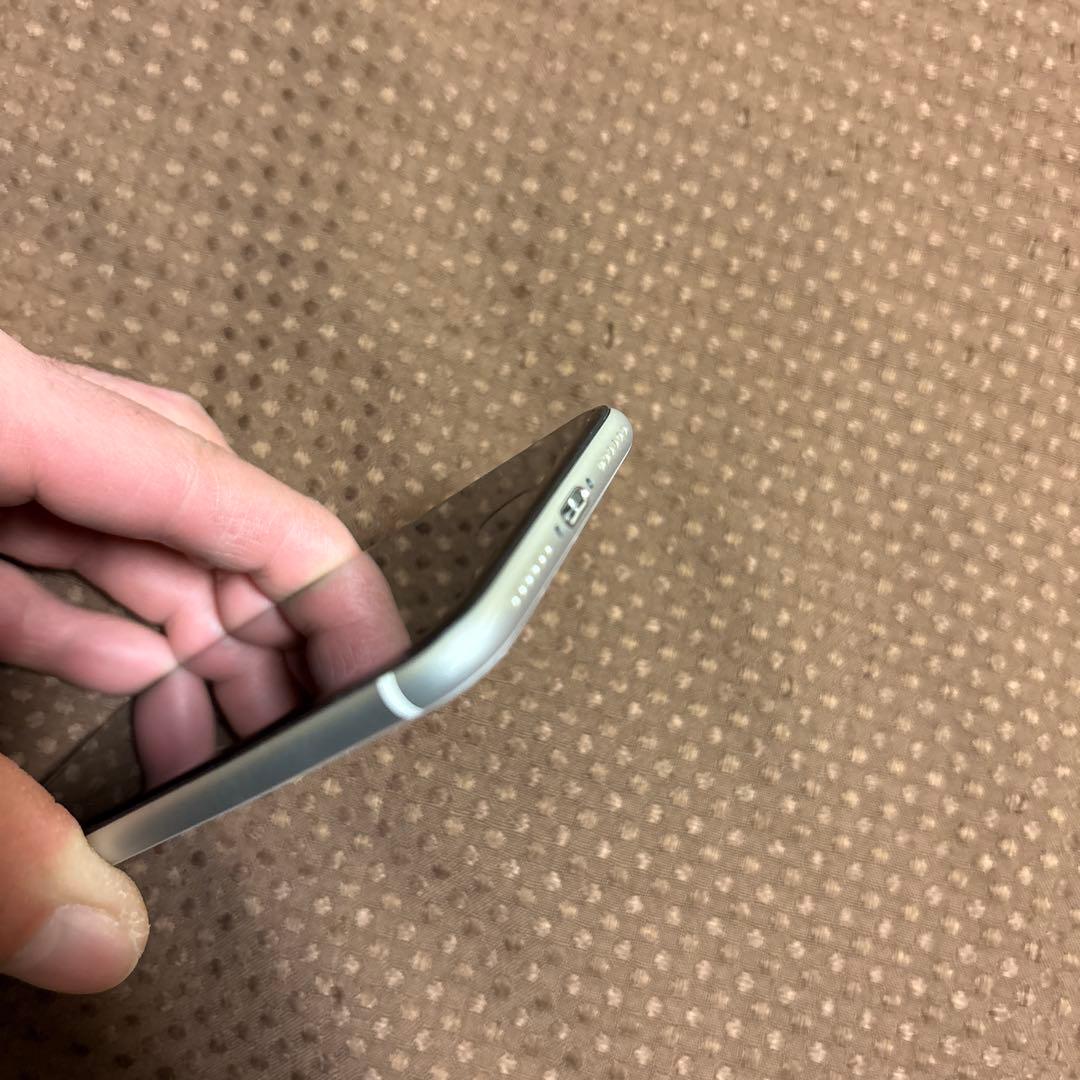 iPhone SE2 中古品