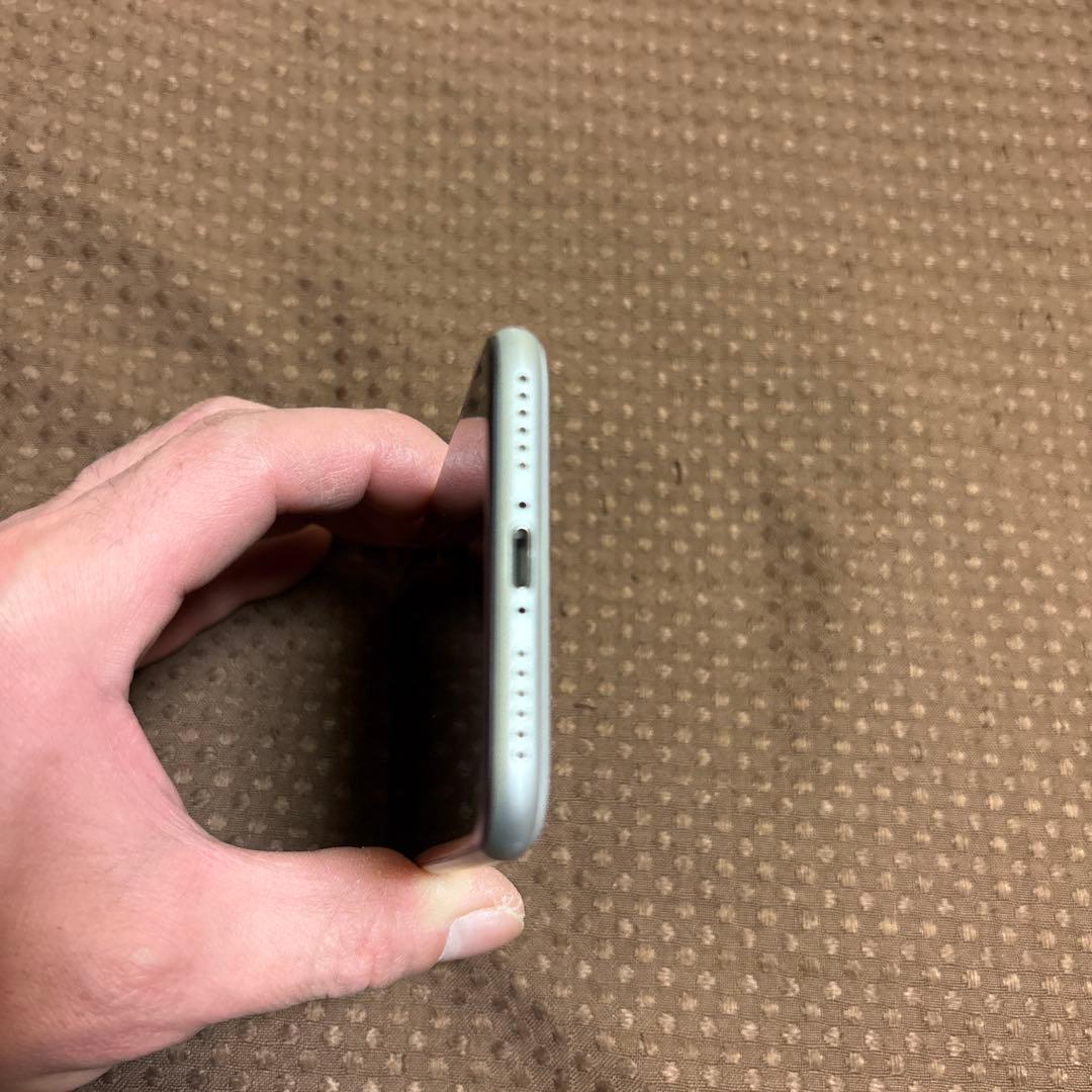 iPhone SE2 中古品