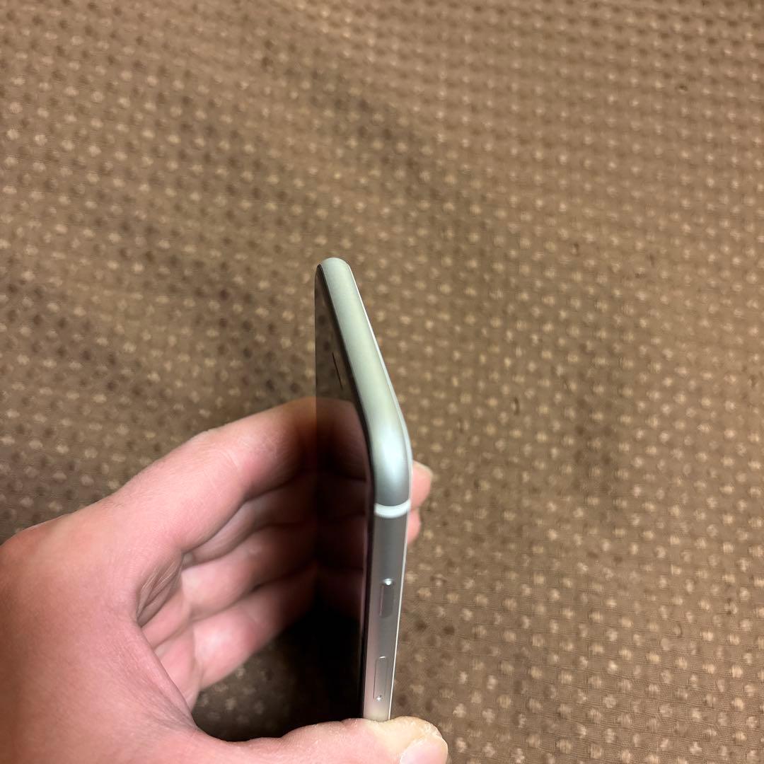 iPhone SE2 中古品