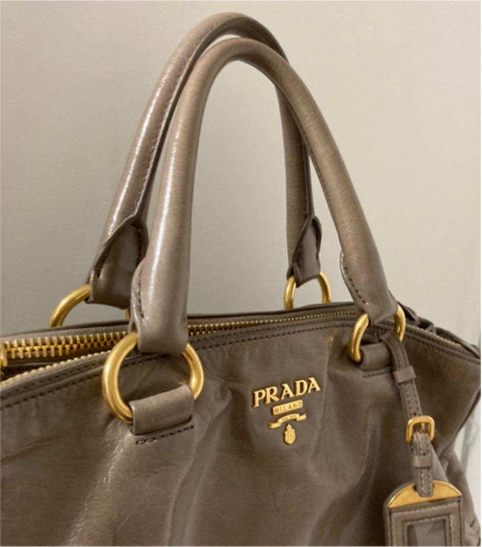 再再再々値下げ！美品プラダバッグ