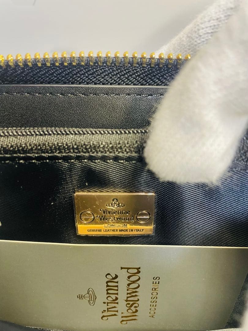 Vivienne Westwood 長財布　黒