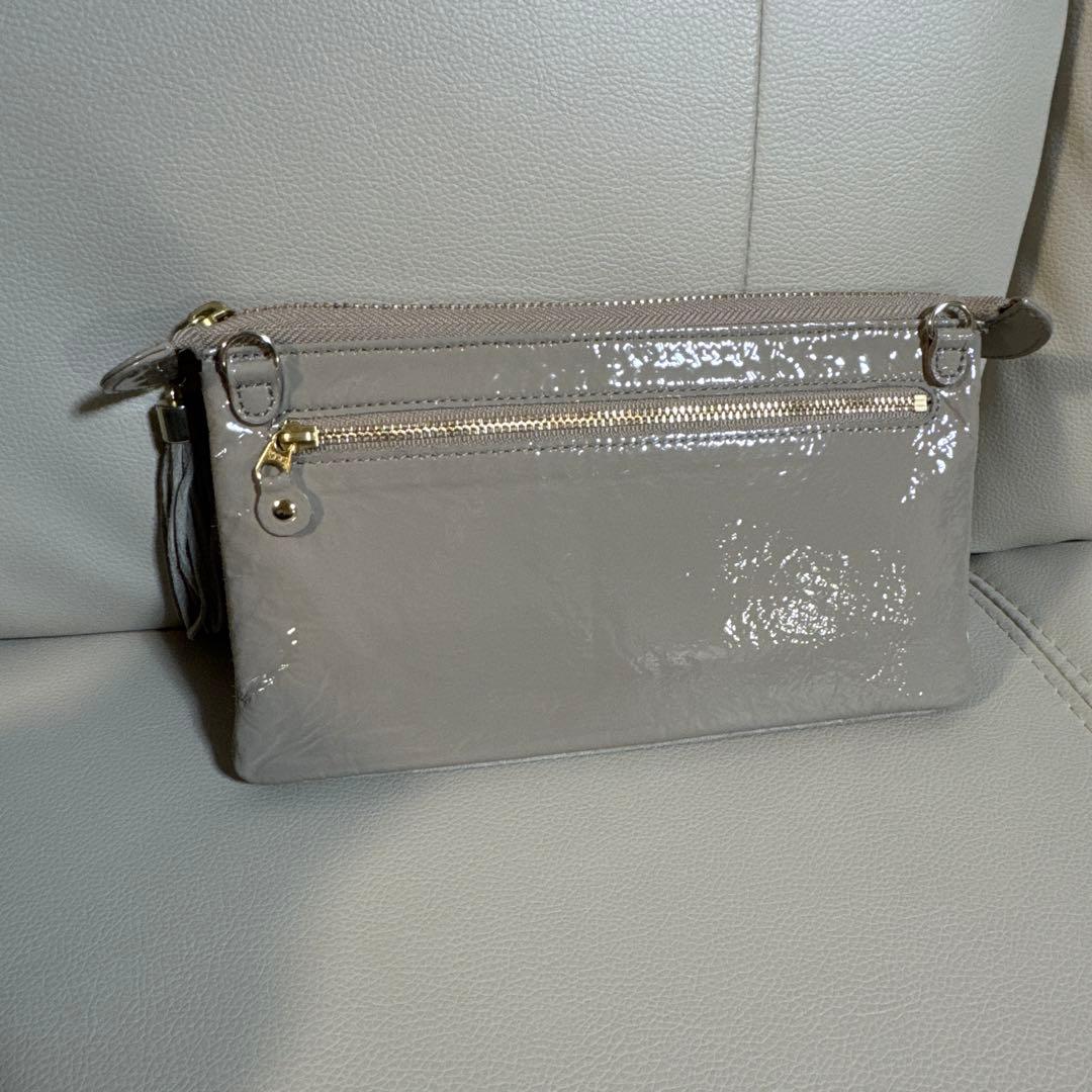 アタオ　ブーブー　エナメル