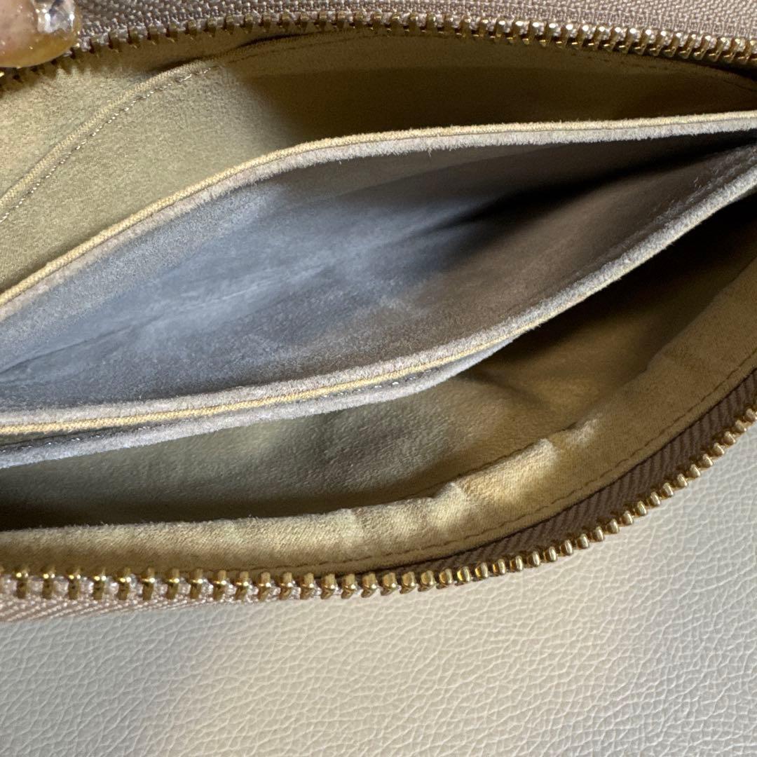 アタオ　ブーブー　エナメル