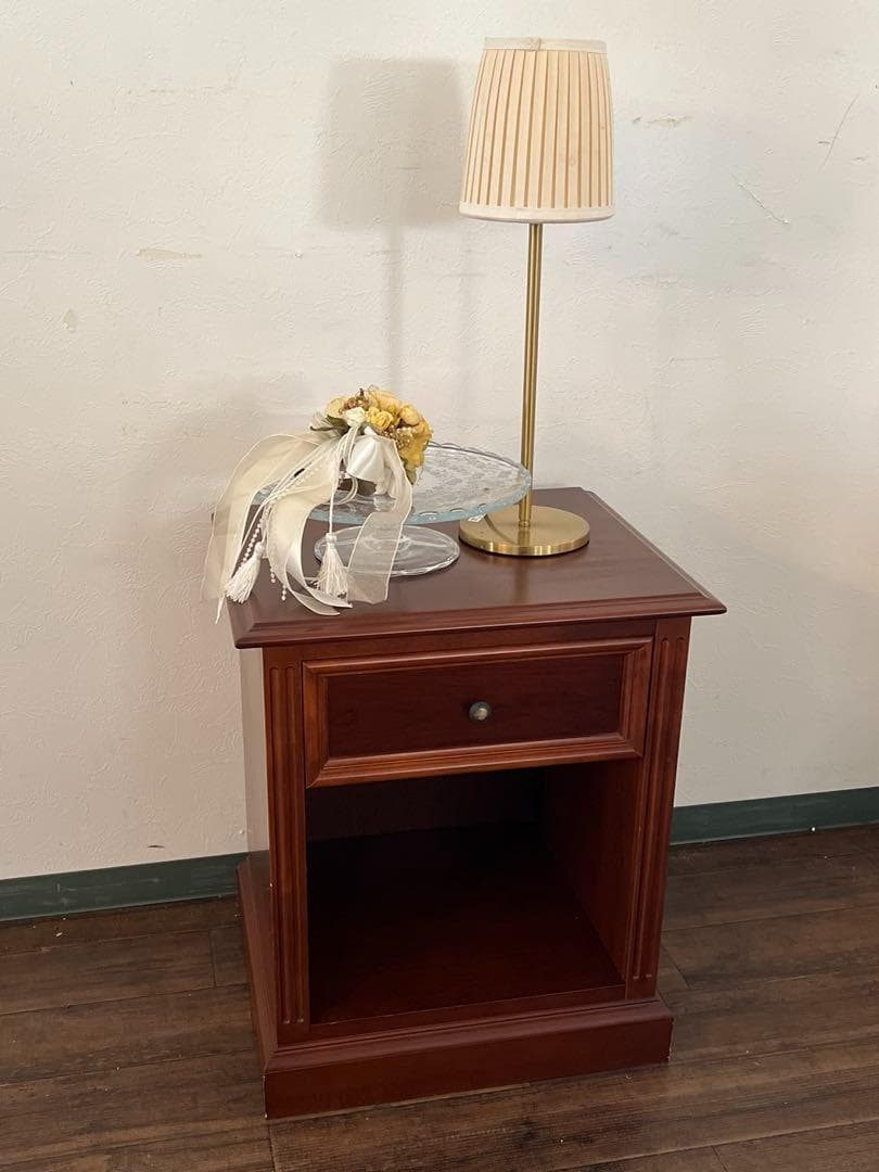 k012r120 LYNN HOLLYN/リンホーリン 大塚家具 ナイトテーブル