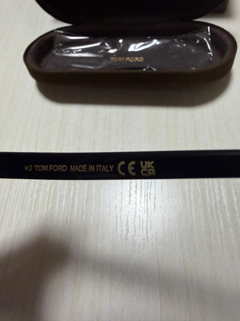 TOM FORD サングラス TF1139-K 56◻︎19 145 01A