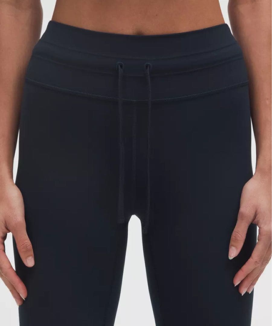 新品LululemonルルレモンGrooveハイライズブーツカットパンツショート