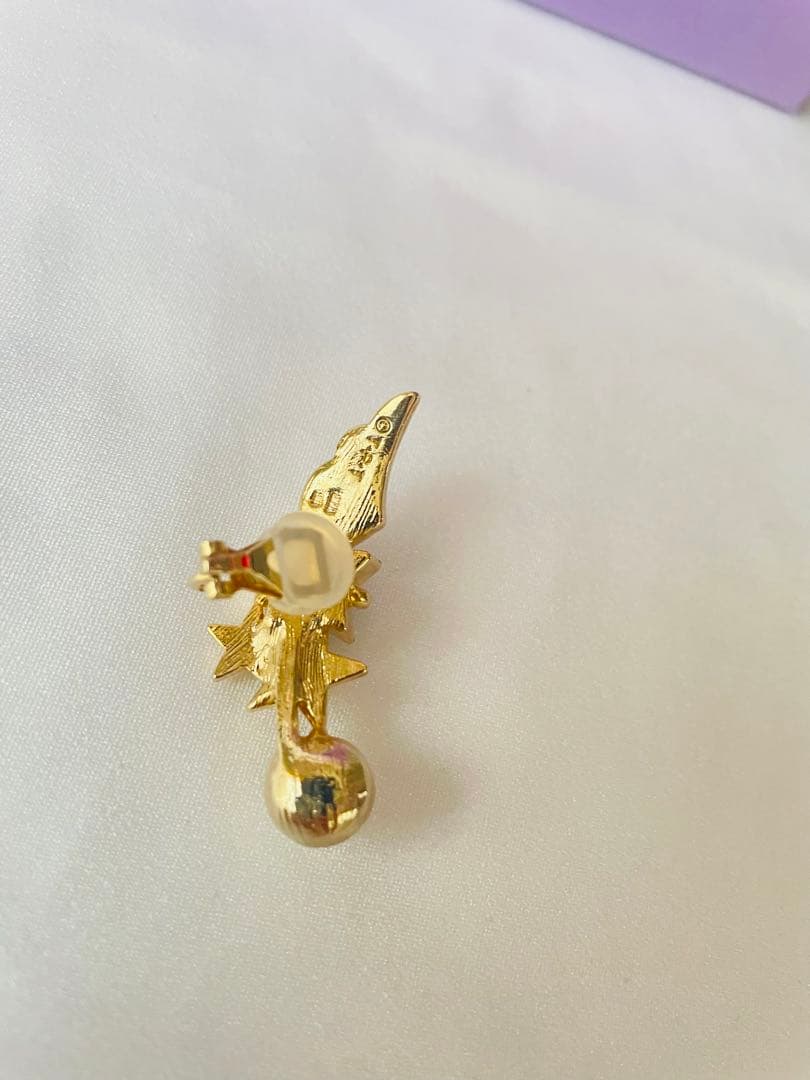 セーラームーン　伊勢丹　ANNA SUI チェンジスター　イヤーカフ