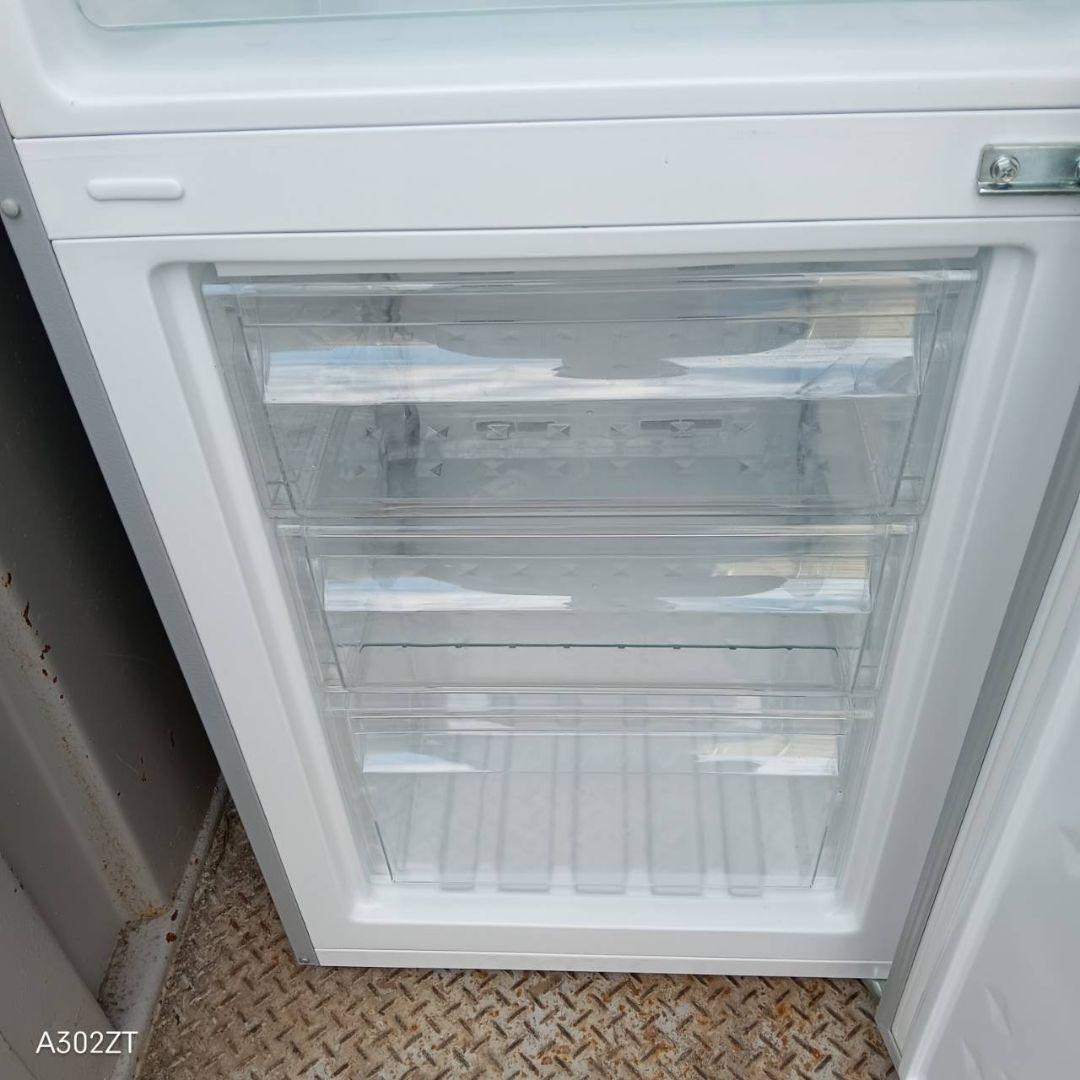 ⚪️送料設置無料　アイリスオーヤマ　最新モデル冷蔵庫　231L