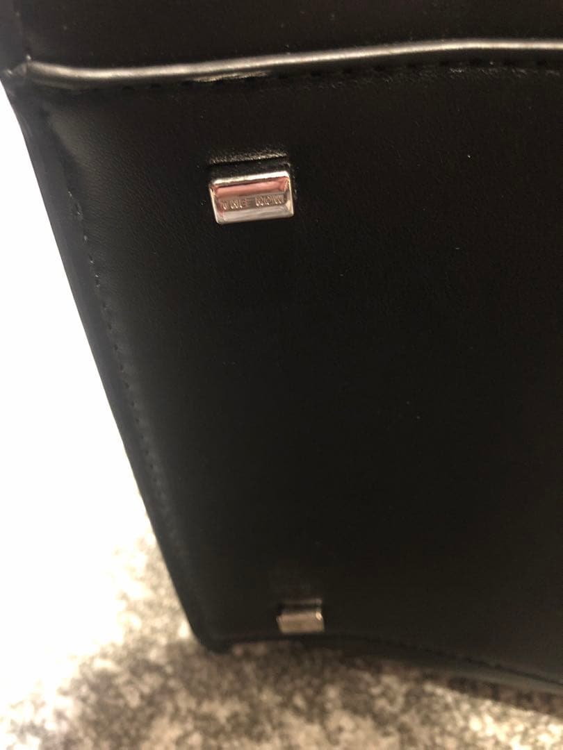 新品未使用✨THE ROW バッグ ノベルティ マルゴー15ベルト 本革