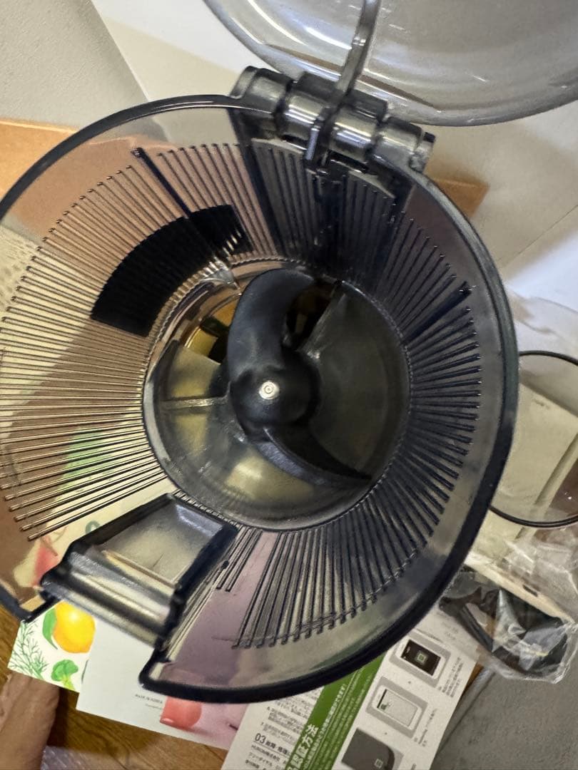 Hurom ジューサー ホワイト スロージューサー H310A ホワイト