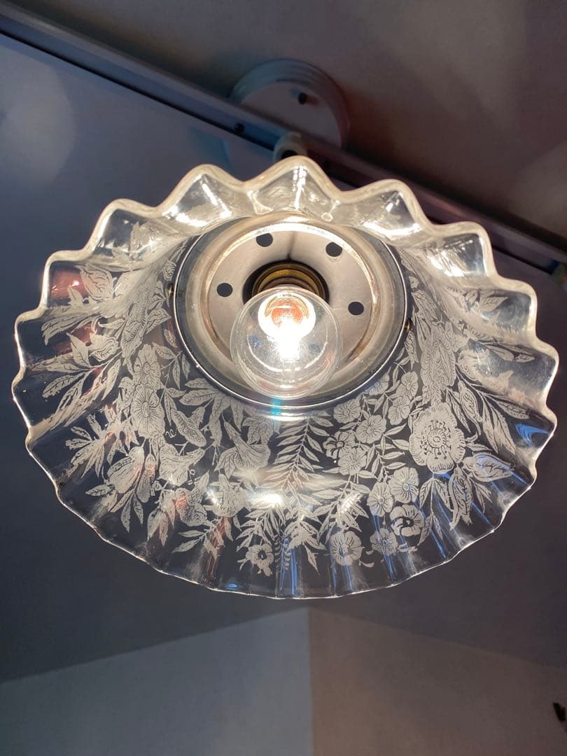 アンティーク　ビクトリアン　ガス燈　ガラスシェード　ペンダントライト灯具付き