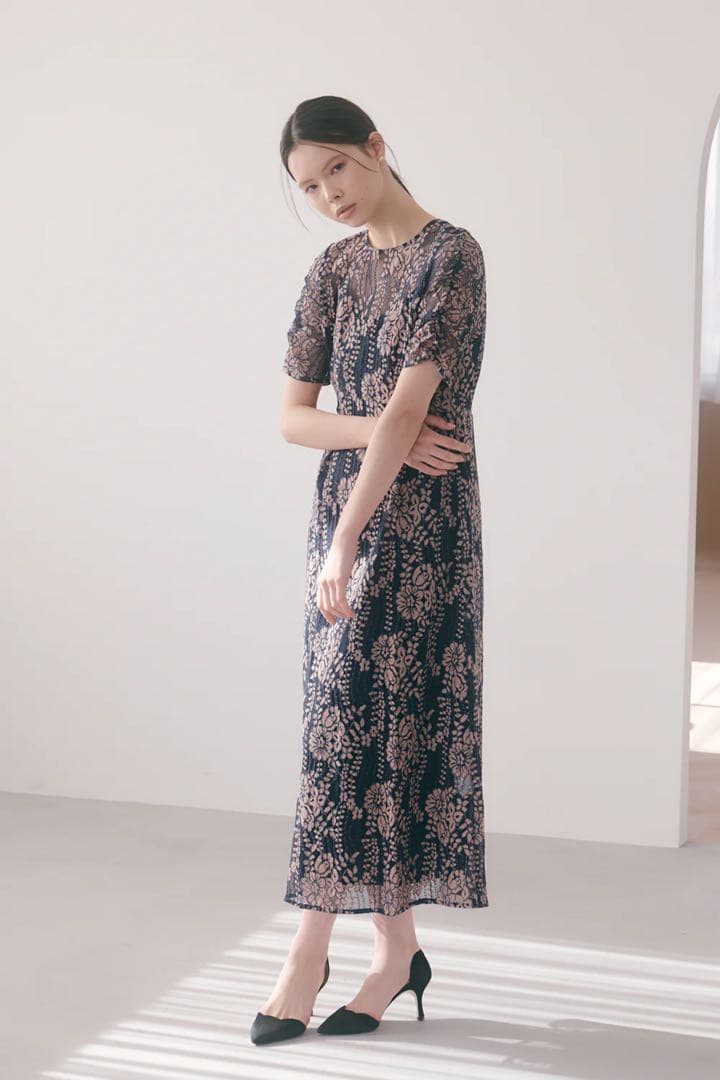 URBAN　RESEARCH　ROSSO kaene　配色レースエプロンドレス