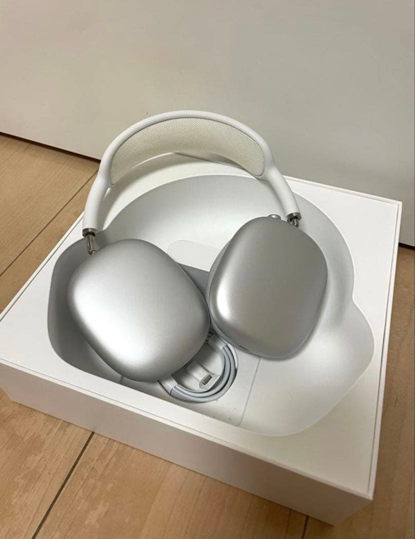 Apple AirPodsMAX シルバー