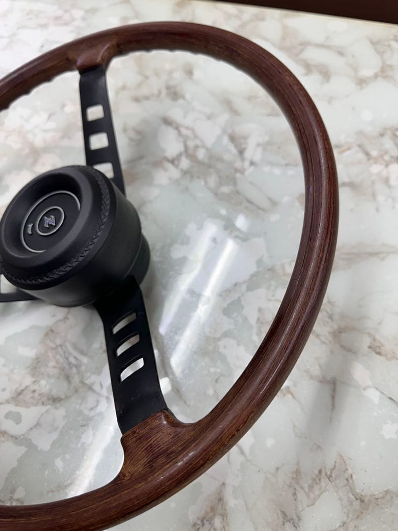 トモミー　S30z 純正　ウッドステアリング