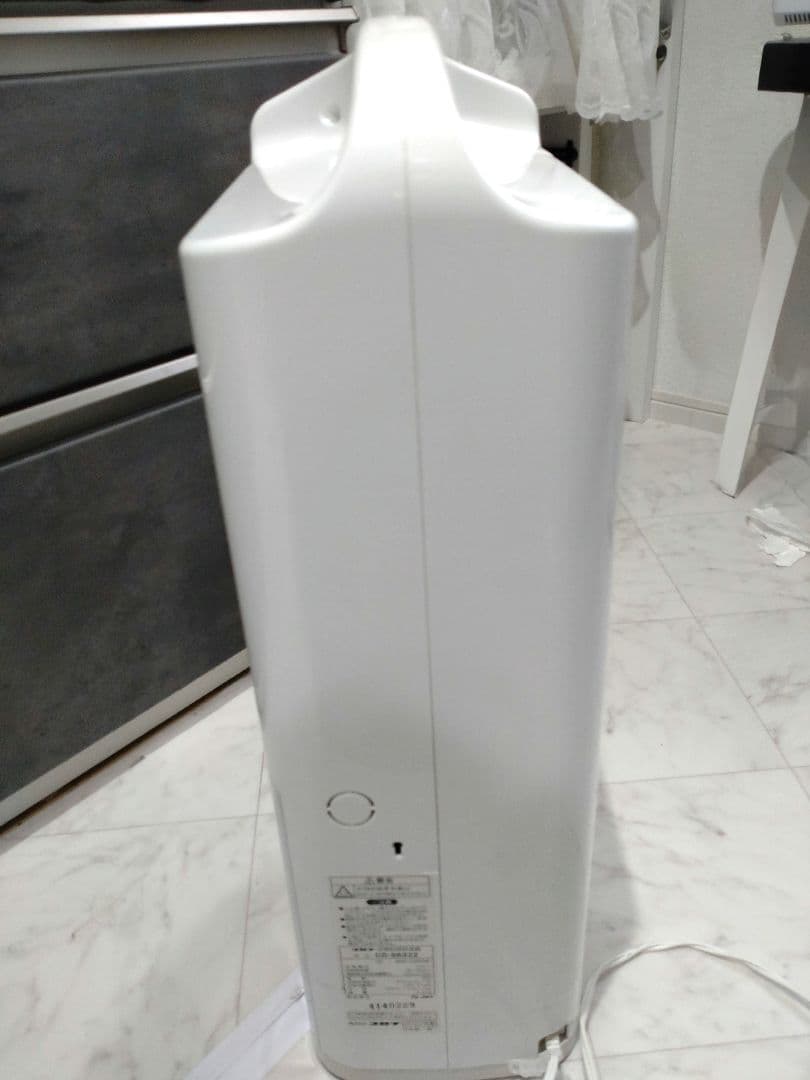 美品 コロナ 衣類乾燥除湿機 CD-S6322 2022年製 梱包済