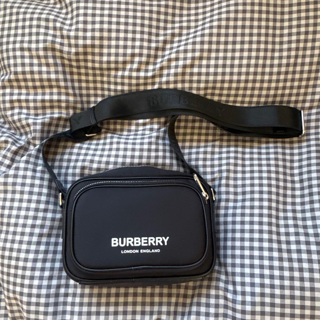 Burberry ショルダーバッグ