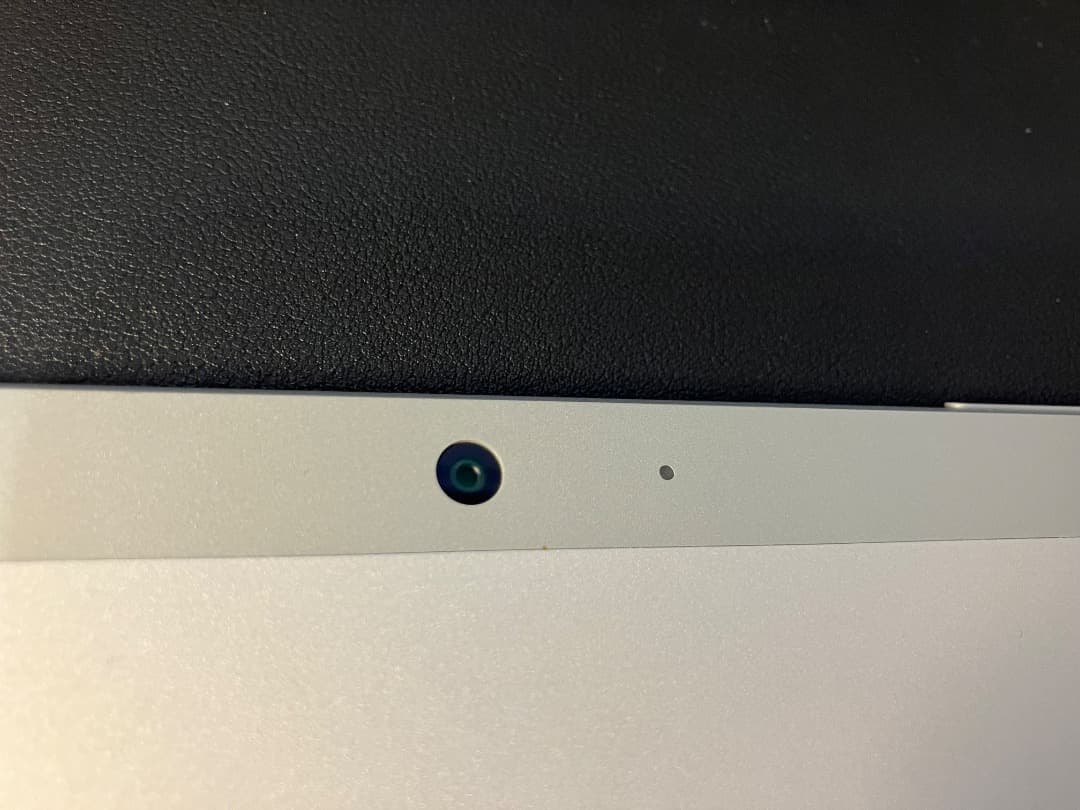 Microsoft Surface Go 3 本体