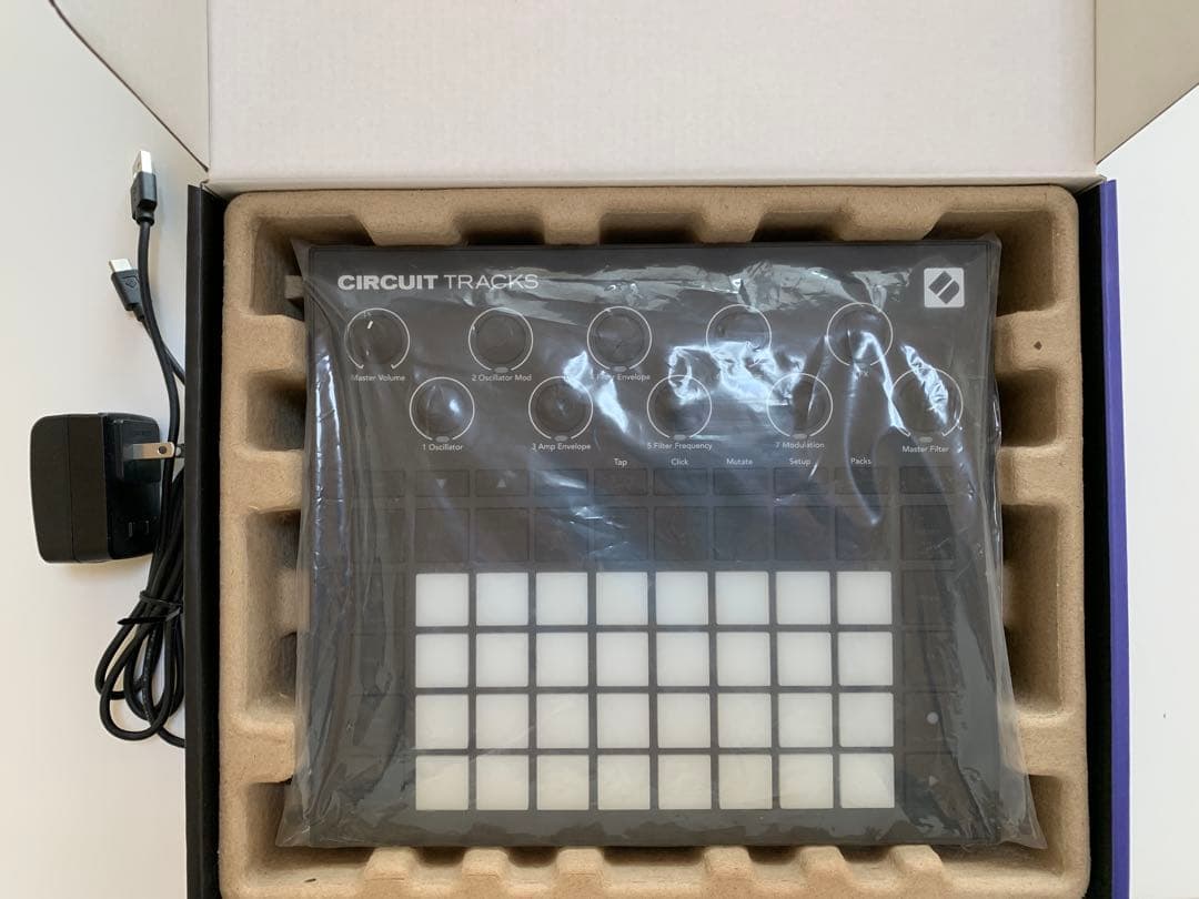 【中古】Novation Circuit Tracks グルーヴボックス