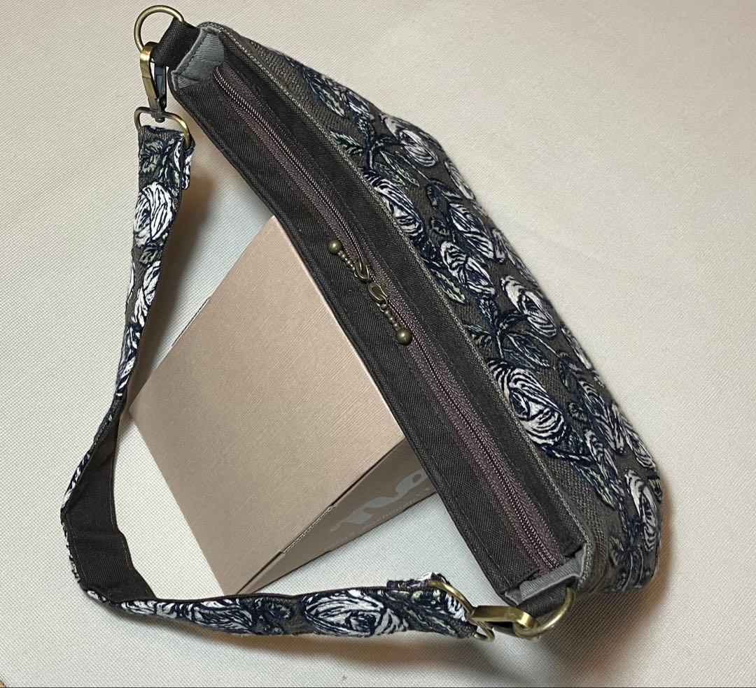 ミナペルホネン ハンドメイド　rosy 天マチ付きファスナー ショルダーバッグ