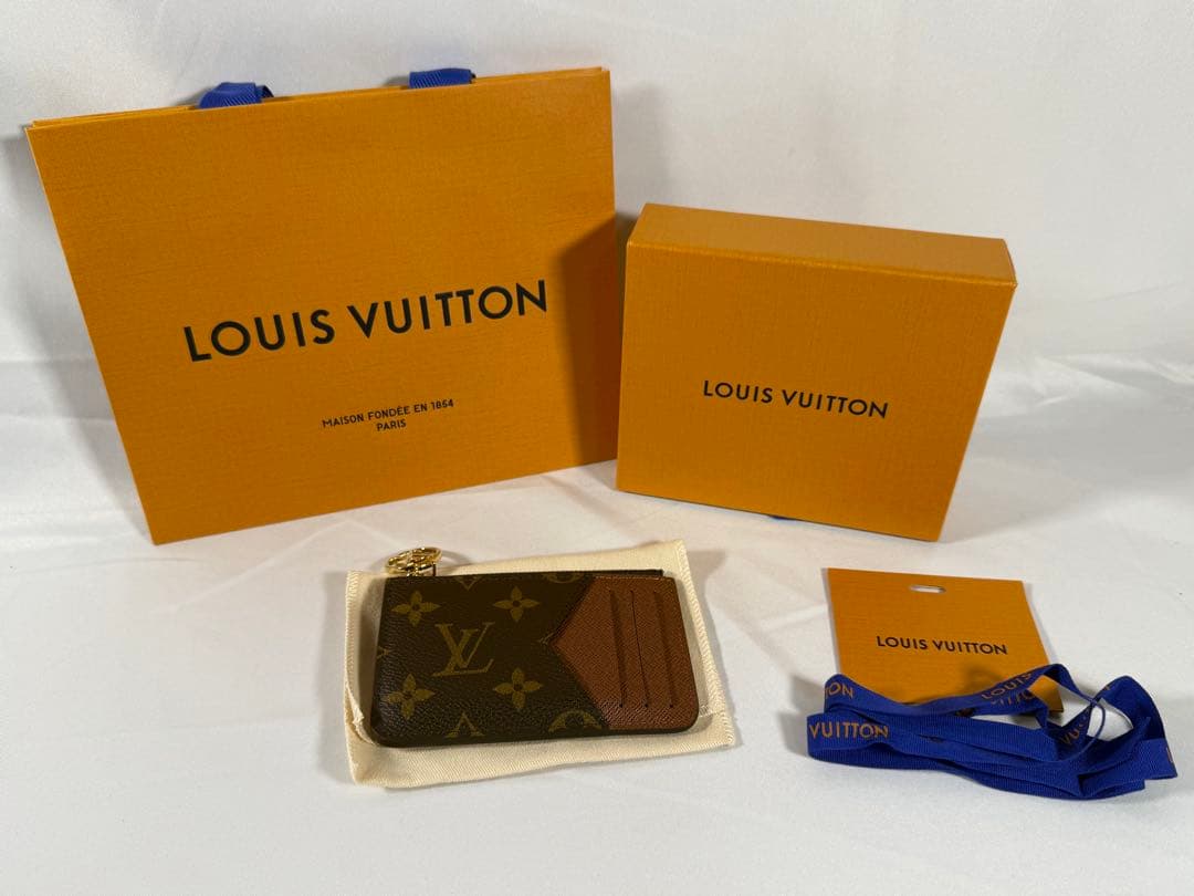 LOUIS VUITTON ポルトカルト ロミー　M81880