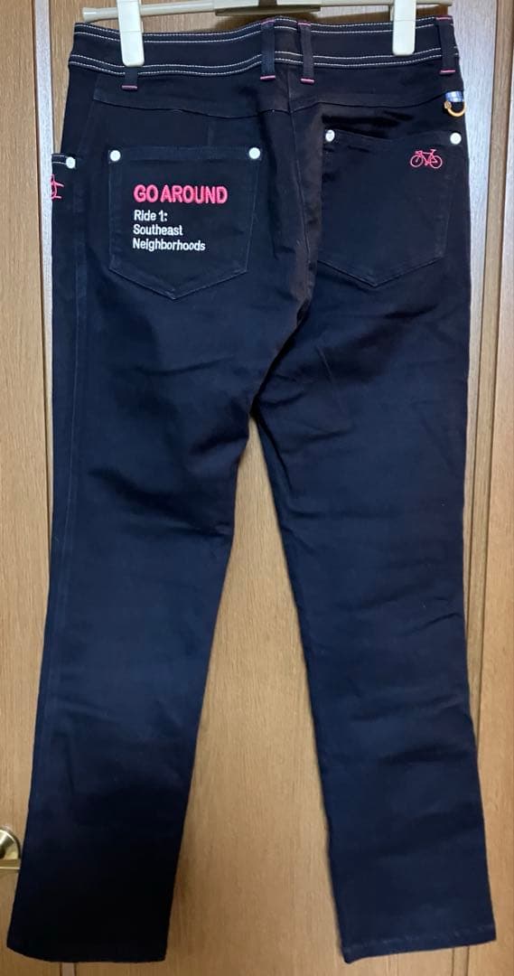 専用 未使用 マンシングウェア ゴルフ パンツ 11号 ネイビー ペンギン刺繍