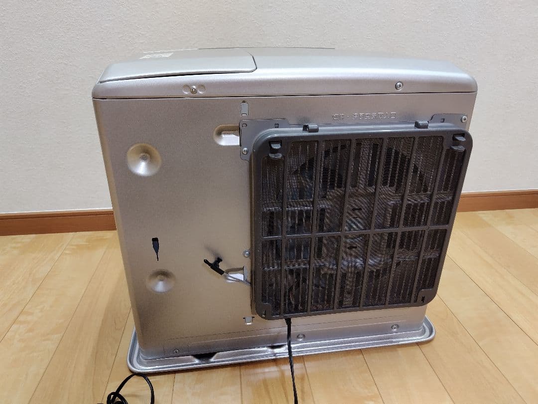 ダイニチ 石油ファンヒーター(FW-677LX)【17〜24畳】