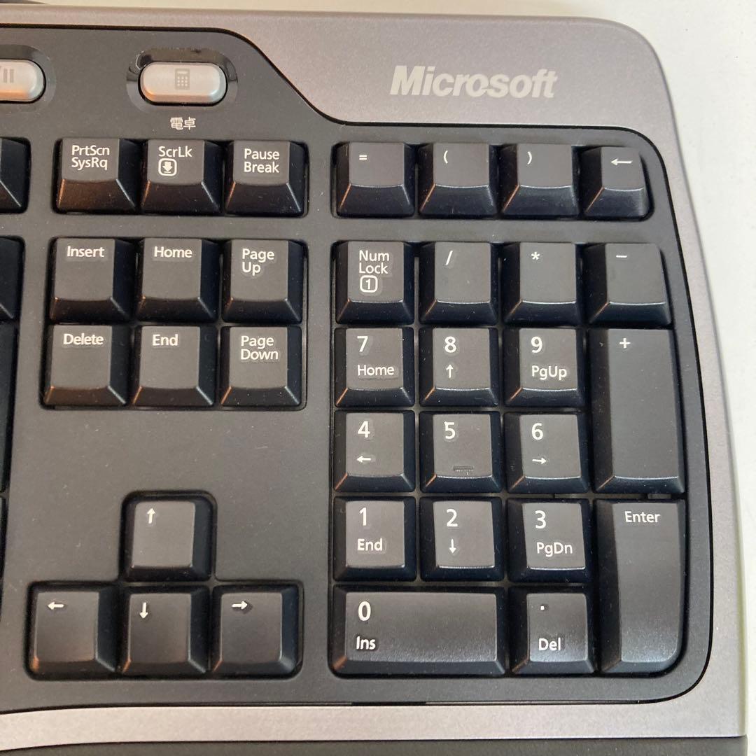 B234-42 マイクロソフト　ナチュラルエルゴノミック　キーボード4000