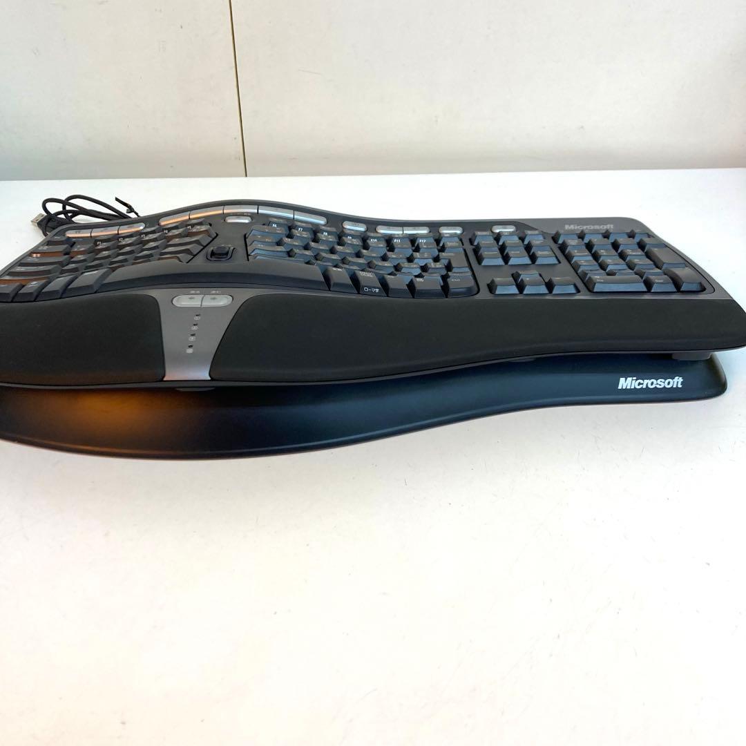 B234-42 マイクロソフト　ナチュラルエルゴノミック　キーボード4000