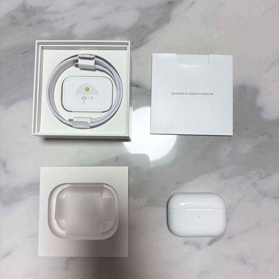 AirPods Pro第2世代Type-C 本体　Apple 正規品