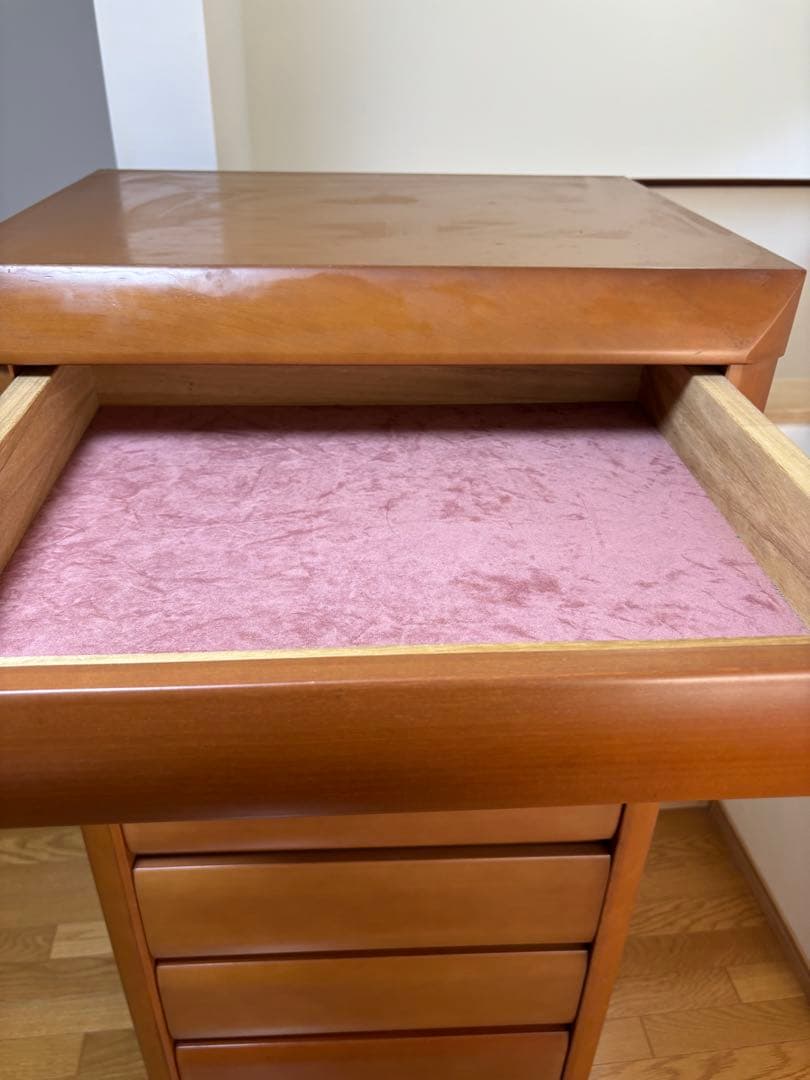 武富家具　8段引き出し