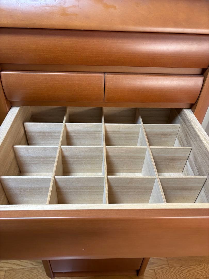 武富家具　8段引き出し