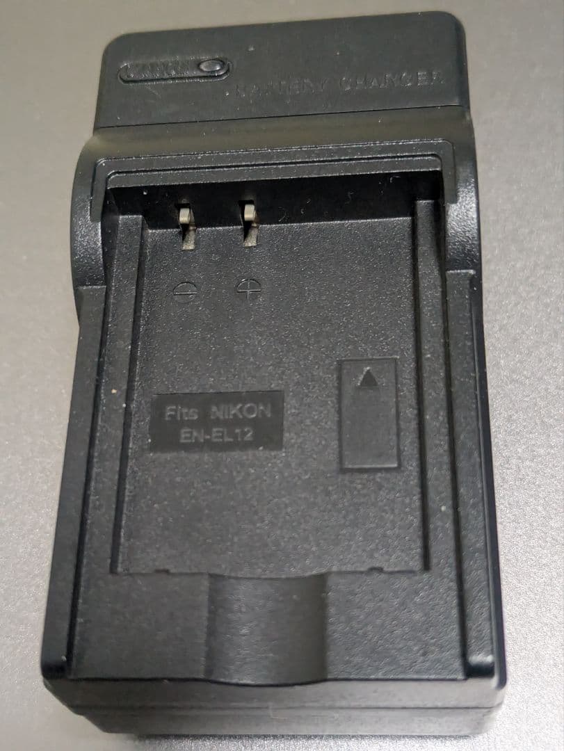 Nikon COOLPIX S6000 シルバー