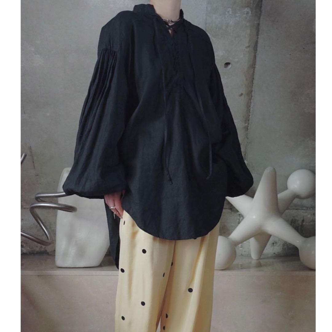 【完売品】デプト　チュニック　ブラック