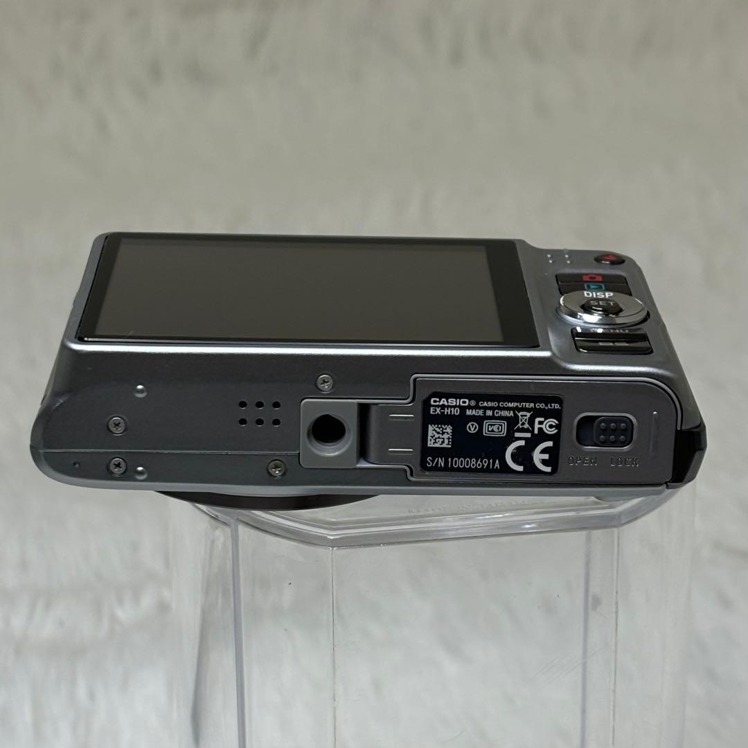 CASIO カメラ　エクシリム　EX-H10 シルバー コンデジ　動作品