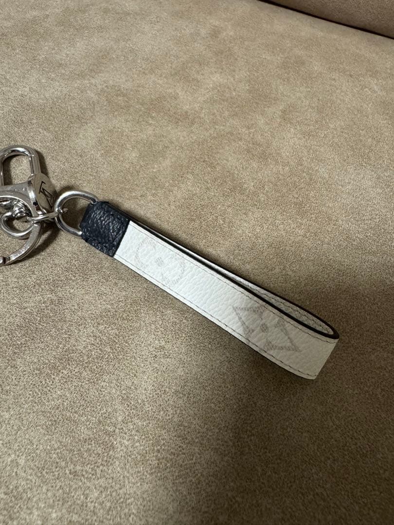 LOUIS VUITTON キーホルダー・ドラゴンヌM82379 ルイヴィトン