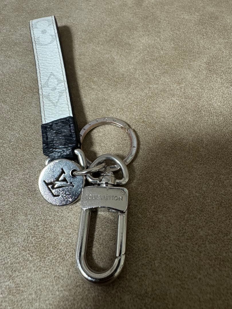 LOUIS VUITTON キーホルダー・ドラゴンヌM82379 ルイヴィトン