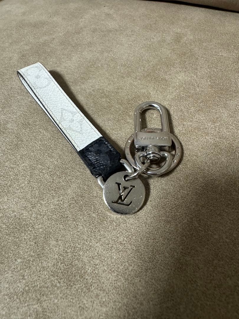 LOUIS VUITTON キーホルダー・ドラゴンヌM82379 ルイヴィトン