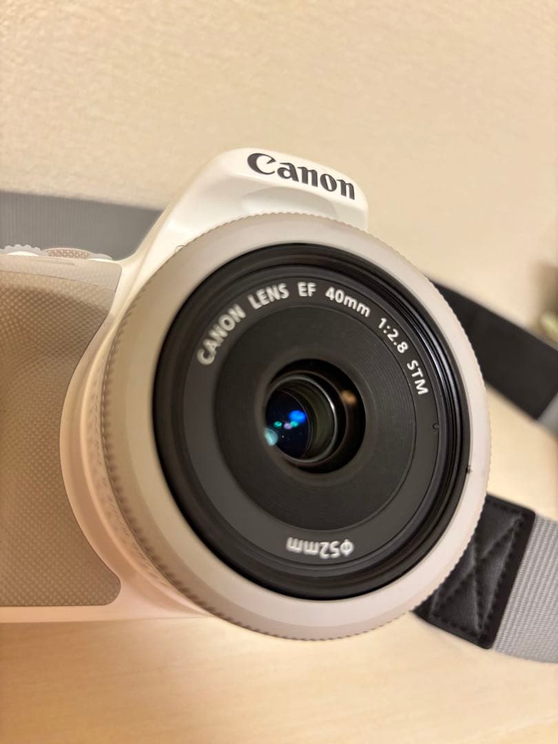 Canon EOS Kiss X7 ホワイト 本体 + レンズ