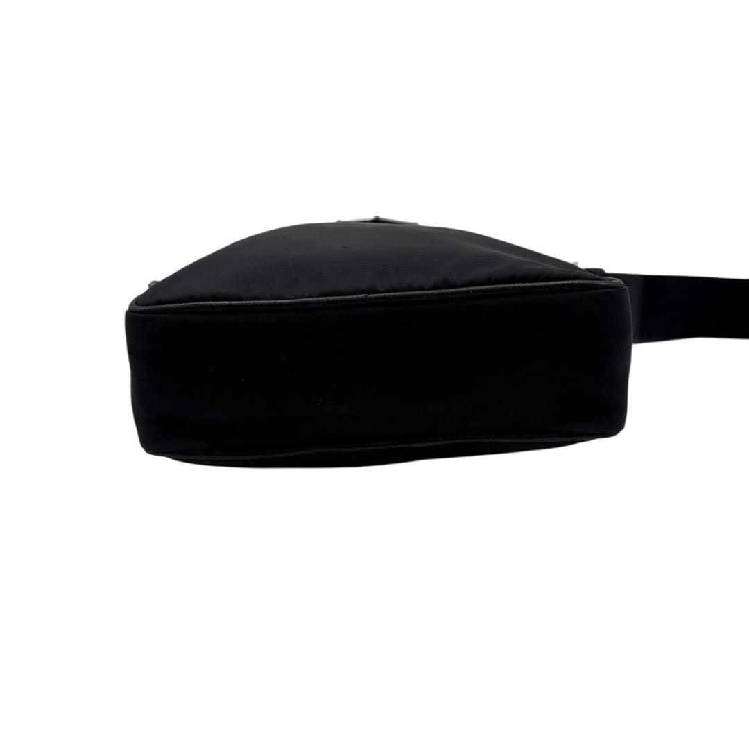 【現行モデル・超美品✨】プラダ ショルダーバッグ Re-Nylon 2VH112