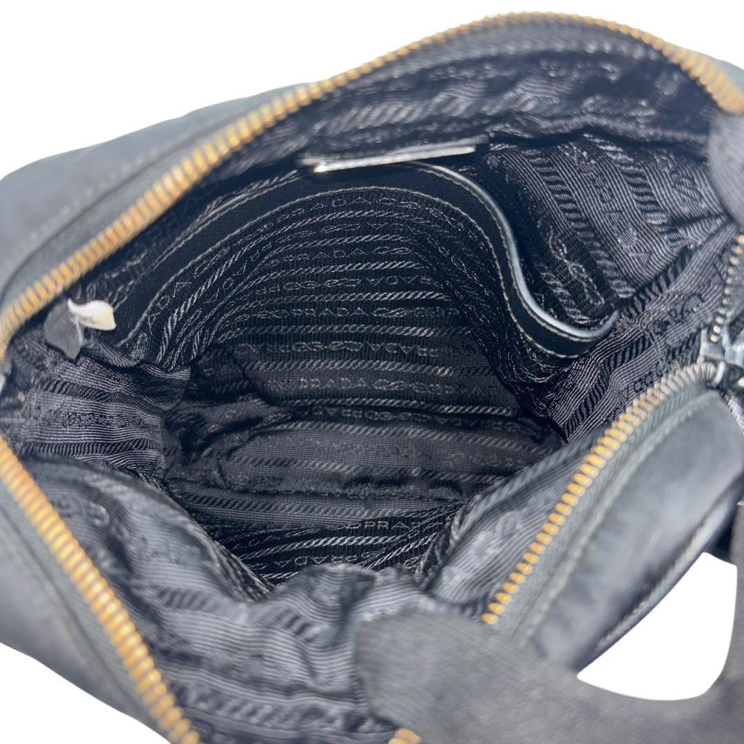 【現行モデル・超美品✨】プラダ ショルダーバッグ Re-Nylon 2VH112