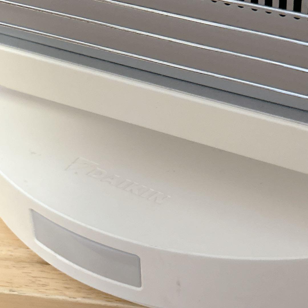 DAIKIN ダイキン セラムヒート ERFT11VS-W 遠赤外線暖房機