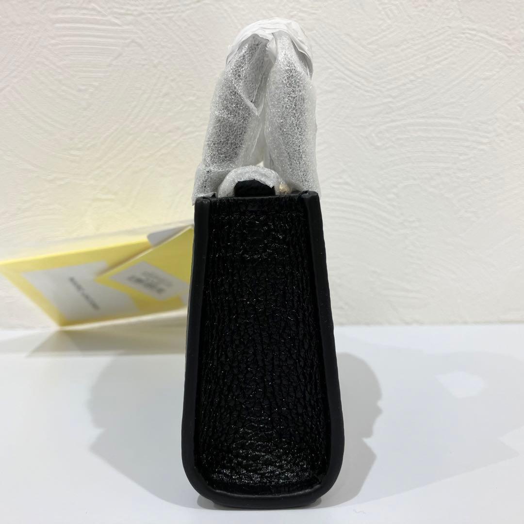 マークジェイコブス Marc Jacobs ミニトートバッグ ブラック チャーム