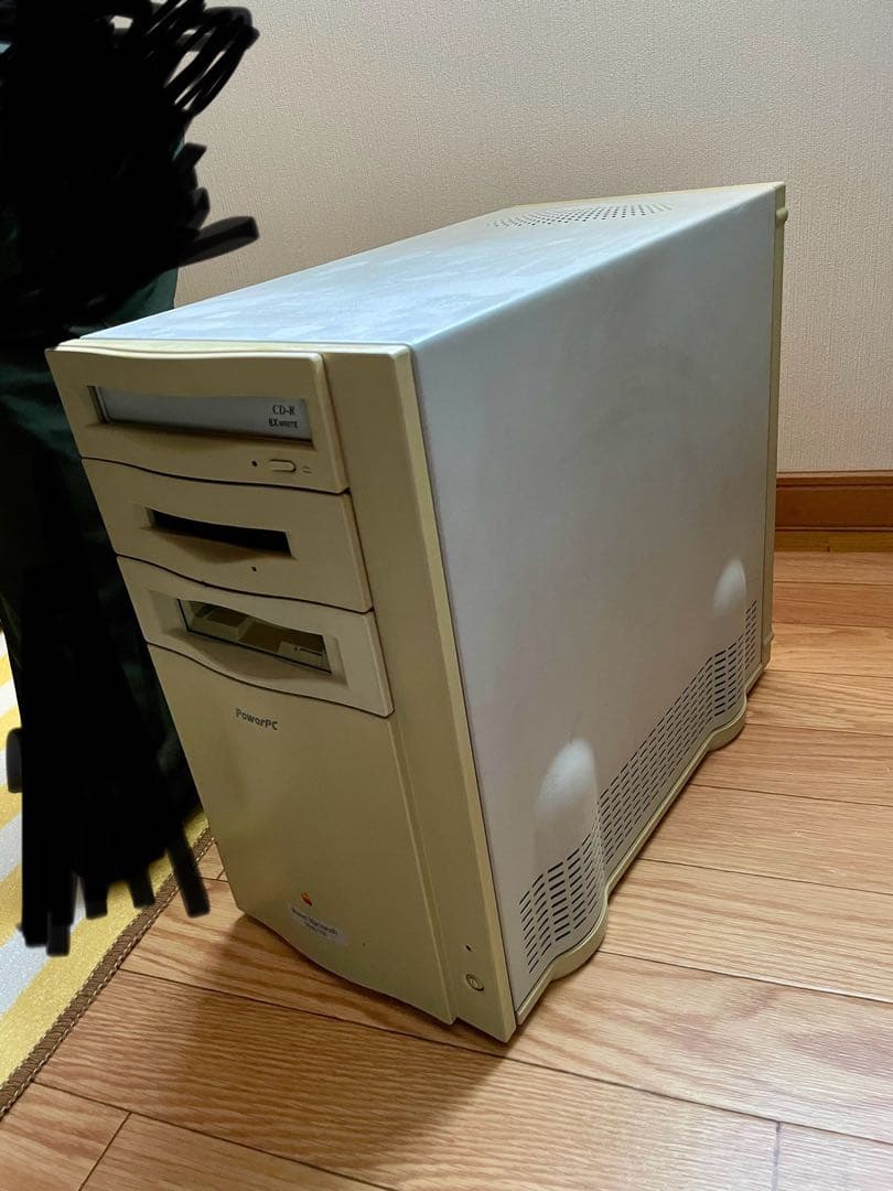 Apple Powermacintosh 8500/150 キーボード　マウス付