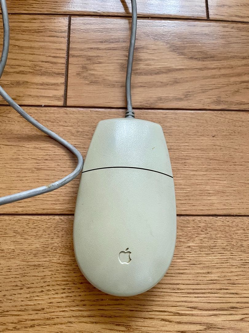 Apple Powermacintosh 8500/150 キーボード　マウス付