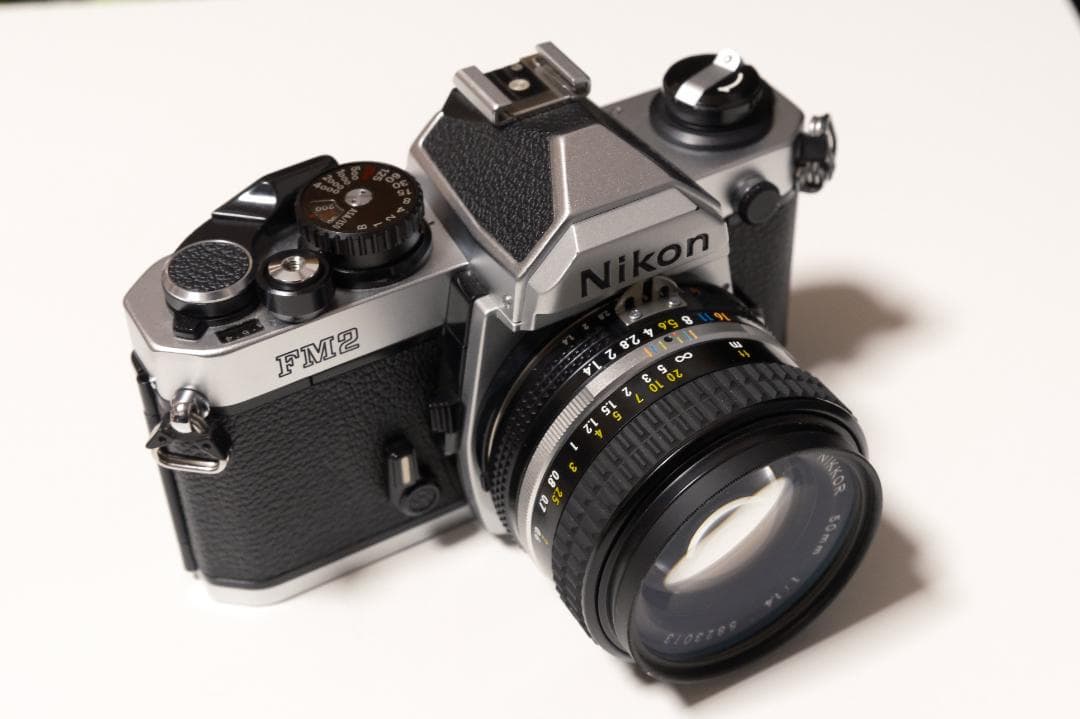 フィルムカメラ Nikon New FM2 + Ai Nikkor 50mm F1.4S