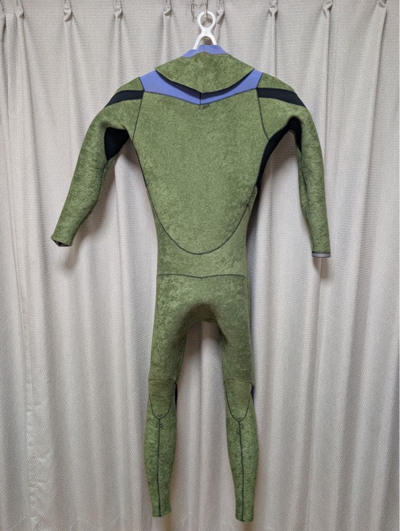 Intinian Hot Rubber 5×3mm セミドライ メンズ XL相当