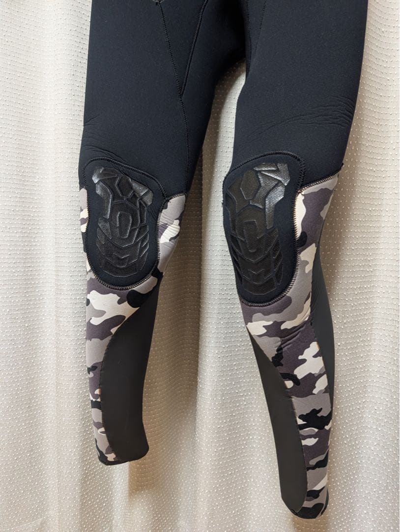 Intinian Hot Rubber 5×3mm セミドライ メンズ XL相当